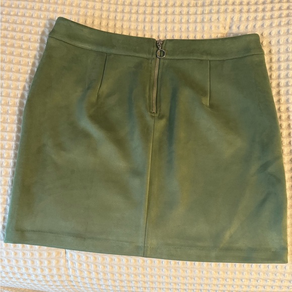 Vera Moda Faux Suede Skirt - Picture 2 of 2